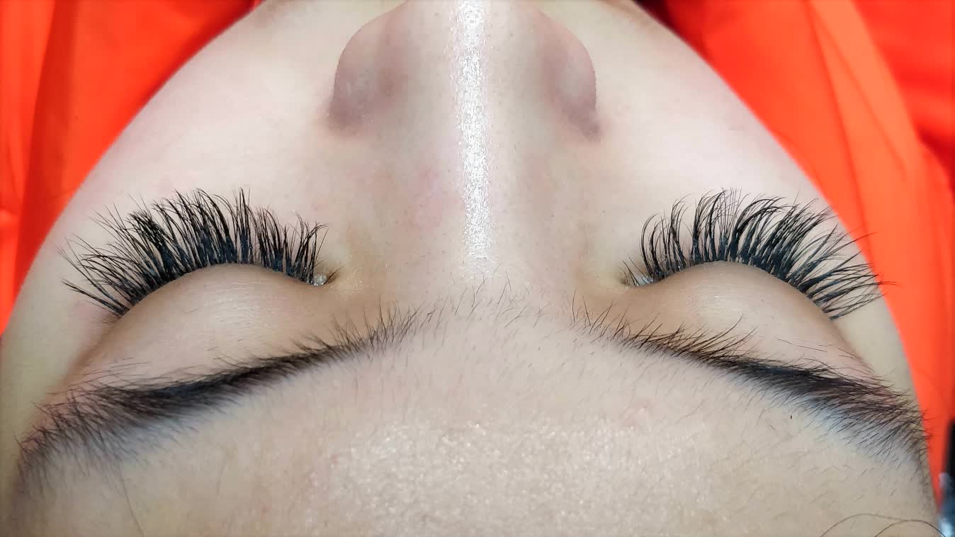 Classic Lash Extensions